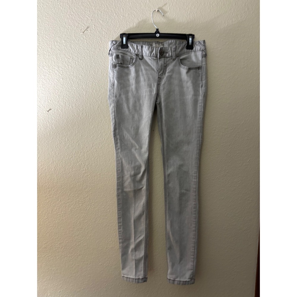 Free People Light Grey Skinny Jeans Women Size 29 Low Rise Slim Fit 
A1065